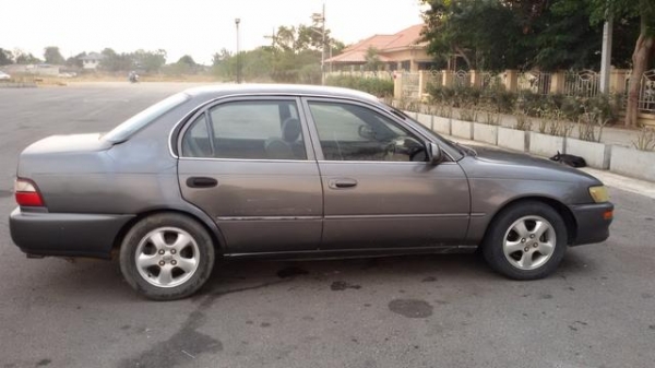 corolla ปี 95 mt 1.6 พร้อมใช้