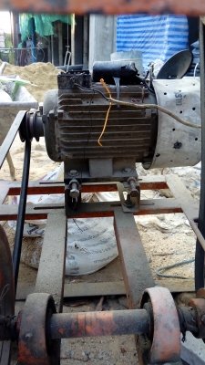 ขายลิฟท์ปูนไซร์ใหญ่มอเตอร์3แรงพร้อมใช้งาน ขายลิฟท์ปูนไซร์ใหญ่มอเตอร์3แรงพร้อมใช้งาน