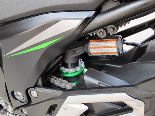 ขาย z 800 ปี 2016 วิ่งน้อย 100 โล ขาย z 800 ปี 2016 วิ่งน้อย 100 โล