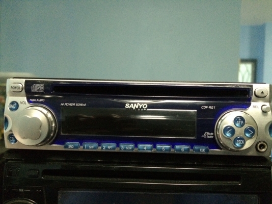 SANYO CDF-RF1J CD-RW AUX ปรีเอ้า2ชุด มือ2 ญี่ปุ่น