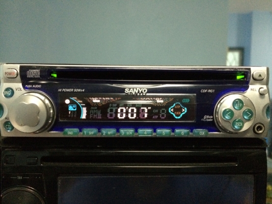 SANYO CDF-RF1J CD-RW AUX ปรีเอ้า2ชุด มือ2 ญี่ปุ่น SANYO CDF-RF1J CD-RW AUX ปรีเอ้า2ชุด มือ2 ญี่ปุ่น