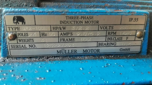 ** เหลือ 2 ตัว ** มอเตอร์เบรค MULLER ขนาด 3 HP. 1420 RPM. 380V. สภาพสวยสดใหม่ มีมา 3 ตัว ** เหมามีราคาพิเศษ **
