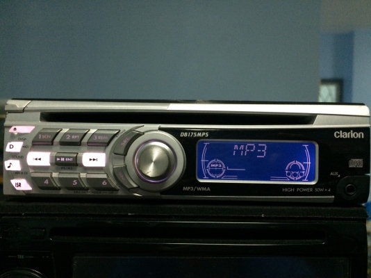 CLARION DB175MPS MP3-RW CD-RW AUX ปรีเอ้า1ชุด มือ2 ญี่ปุ่น