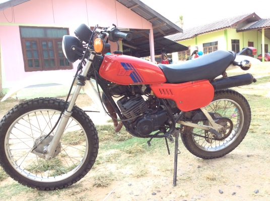 dt125