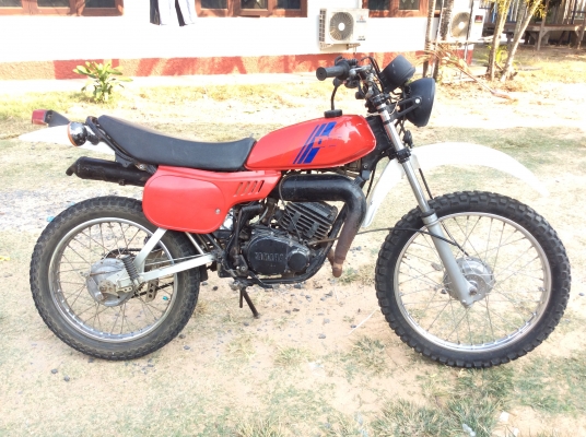 dt125