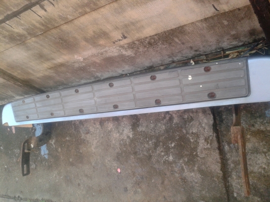 กันชนหลังของอีสุสุ2500บาท