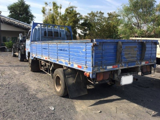 6ล้อ ISUZU NPR-115 ห้างแท้ ปี34 Fหลัง คัสซีสวย ***ขาย ISUZU NPR-115 ห้างแท้ เกียร์สั้น 6ล้อบรรทุก สภาพดี ช่วงล่างใหญ่ วิ่งงานใช้งานได้ เล่มทะเบียนครบ ISUZU (NPR) JAANPR59LL 4BD1-115HP กรองดำ เกียร์สั้น รถห้างแท้ ปี34 เครื่องเดิม เกีย