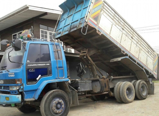 สิบล้อ อีซูซุ ร็อก RXZ18J-6RB1-210โบว์ 2เพา สโลส สภาพดีพร้อมใช้งาน ทะเบียนพร้อมโอน สิบล้อ อีซูซุ ร็อก RXZ18J-6RB1-210โบว์ 2เพา สโลส สภาพดีพร้อมใช้งาน ทะเบียนพร้อมโอน