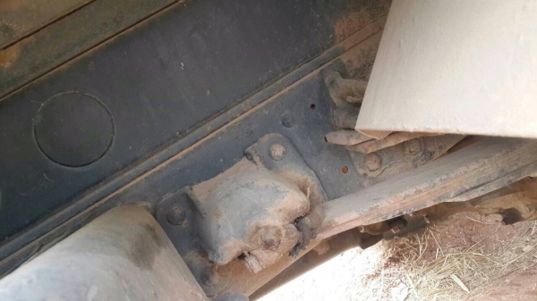 ขายรถบรรทุกหกล้อดัมพ์ Isuzu rocky เครื่อง 195 แรง ยาง 8.25 เบรคจิฟฟี่ พาวเวอร์ แอร์ ทะเบียนพร้อม