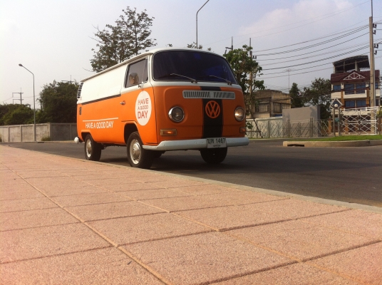 ตู้โฟล์คแตงโมเปิดบาร์ไฟเลี้ยวล่าง ทะเบียนครบ (ลดราคาเหลือ198000ด่วนๆ)