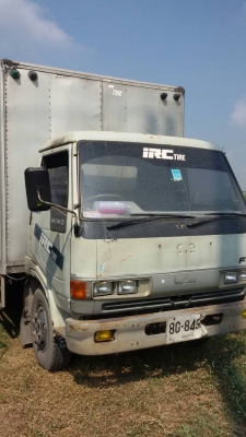 หกล้อ ฮีโน่ FC120ชุปเปอร์เสีย บรรทุกตู้แห้ง ประตูท้ายลิฟ ไฮโลริส ช่วงยาว5.50ม สภาพพร้อมใช้ สวยบางเดิม ทะเบียนพร้อมโอน