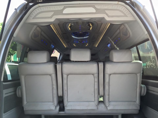 โทร 0922726669 คุณตันหยงรถตู้เบสมือสองฝั่งธน รถตู้ ดีเซลล์ ปี 2012 เบาะหนัง 3 แถว แต่งวีไอพี ราคา 899,000 บาท