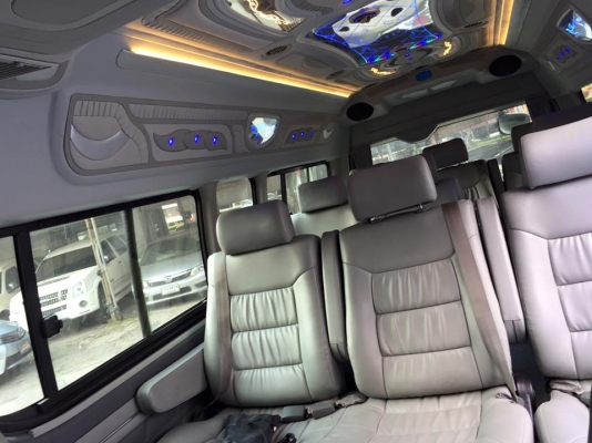 โทร 0922726669 คุณตันหยงรถตู้เบสมือสองฝั่งธน รถตู้ ดีเซลล์ ปี 2012 เบาะหนัง 3 แถว แต่งวีไอพี ราคา 899,000 บาท