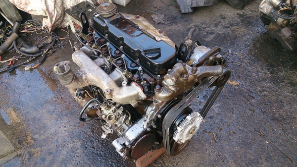 ขายเครื่องยนต์ NIssan Td25 17550 บาท