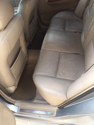 ขายด่วนมากๆ COROLLA ALTIS 1.8 top ปี2006 ค่ะ