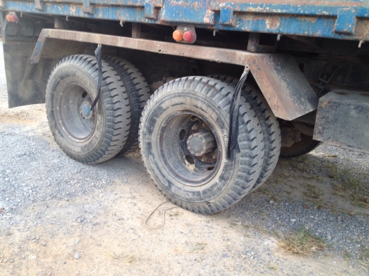 ขายรถบรรทุกสิบล้อดัมพ์ Hino 3H เครื่องเดิม 195 แรง ปี 38 กระบะดัมพ์สามมิตร ทะเบียนพร้อม ขายรถบรรทุกสิบล้อดัมพ์ Hino 3H เครื่องเดิม 195 แรง ปี 38 กระบะดัมพ์สามมิตร ทะเบียนพร้อม