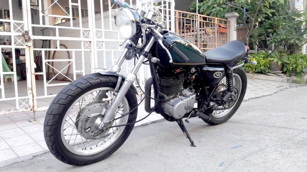 sr400 Cafe รถสวย สภาพดี เครื่องแน่น sr400 Cafe รถสวย สภาพดี เครื่องแน่น