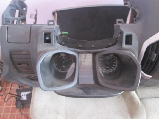 หน้าปัทม์คอลโซล เชฟโคโรลาโดทั้งชุด หน้าปัทม์คอลโซล เชฟโคโรลาโดทั้งชุด