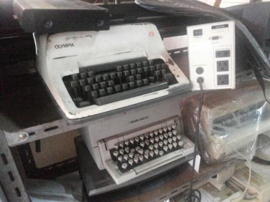 ขาย พิมพ์ดีด เก่า คลาสสิค ขาย พิมพ์ดีด เก่า คลาสสิค