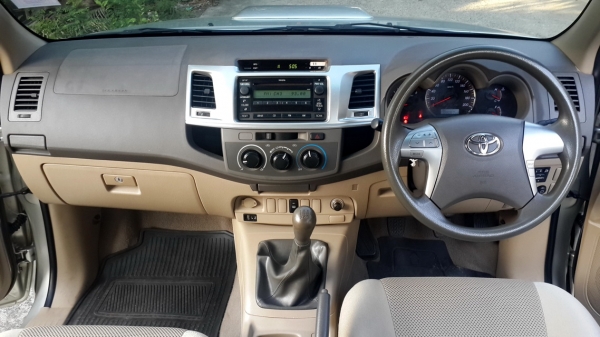 VIGO SMART CAB 2.5G หน้าแชมส์ สวยมากคร่ะ สนใจ ทักมาคุยกับจิ๊ฟได้เลยน่ะคร่ะ VIGO SMART CAB 2.5G หน้าแชมส์ สวยมากคร่ะ สนใจ ทักมาคุยกับจิ๊ฟได้เลยน่ะคร่ะ