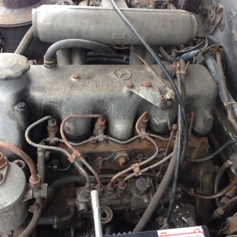 ขาย BenZ w111 สภาพเดิมๆ ทั้งคัน พร้อมใช้