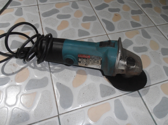 เครื่องเจียร์ makita 4 นิ้ว เครื่องเจียร์ makita 4 นิ้ว