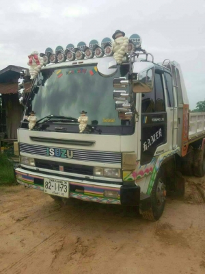 ขายรถดั้ม ร็อกกี้195แรง พ.เพาเวอร์ เบรกทิฟฟี่ ภายในสวย แอร์เย็น เอกสารพร้อมโอน สนใจโทร 090-8588220คุณนะ 093-3258446คุณบิว หรือเข้าดูสินค้าอื่นๆได้ที่ www.truck.in.th/498 หรือเพจFacebook ณรงค์ ซื้อขายรถมือสอง (เว็บไซต์ส่วนตัว) หรือFacebook คุณนะ รถบรรทุก