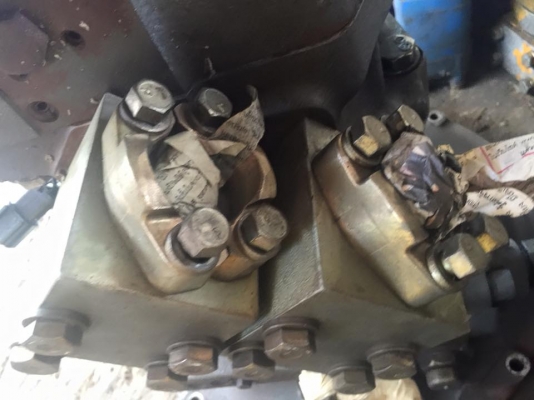 ปั้มท้ายเครื่อง PC200-6 เช็คนอกญี่ปุ่นแท้ไม่เคยผ่านการใช้งานในไทย ปั้มท้ายเครื่อง PC200-6 เช็คนอกญี่ปุ่นแท้ไม่เคยผ่านการใช้งานในไทย