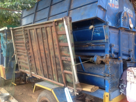 ขายรถสีข้าวเจ้าช้างไวไฟไม่มีเล่มทะเบียน   เครื่องแรงไม่มีสะดุดถูกๆ(ลดราคาอีก)