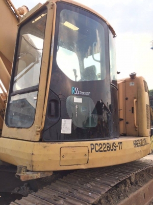 KOMATSU PC228US เก่านอกไม่เคยใช้งานในไทย  ราคา 1,400,000 บาท สภาพดีพร้อมใช้งาน