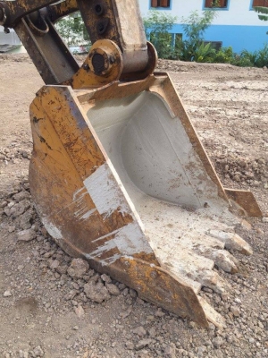 KOMATSU PC228US เก่านอกไม่เคยใช้งานในไทย  ราคา 1,400,000 บาท สภาพดีพร้อมใช้งาน