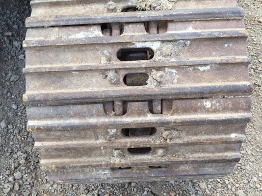 KOMATSU PC228US เก่านอกไม่เคยใช้งานในไทย  ราคา 1,400,000 บาท สภาพดีพร้อมใช้งาน