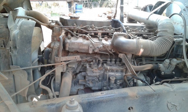 รถสิบล้อ Isuzu rocky 195