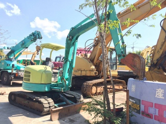 YANMAR 40 เก่านอกไม่เคยใช้งานในไทย  ราคา 500,000 บาท สภาพดีพร้อมใช้งาน