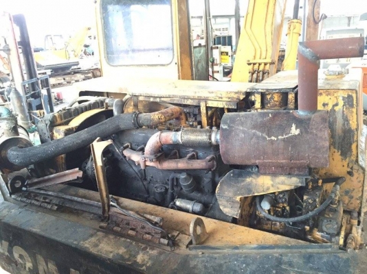 KOMATSU PC120-3 เก่าใช้งานในไทยแล้ว  ราคา 300,000 บาท สภาพดีพร้อมใช้งาน