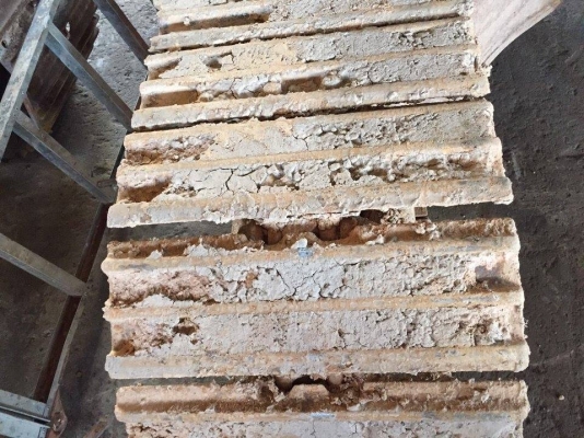 KOMATSU PC120-3 เก่าใช้งานในไทยแล้ว  ราคา 300,000 บาท สภาพดีพร้อมใช้งาน