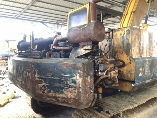 KOMATSU PC120-3 เก่าใช้งานในไทยแล้ว  ราคา 300,000 บาท สภาพดีพร้อมใช้งาน