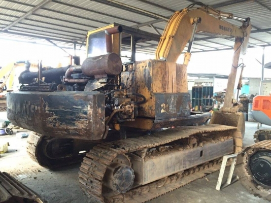 KOMATSU PC120-3 เก่าใช้งานในไทยแล้ว  ราคา 300,000 บาท สภาพดีพร้อมใช้งาน