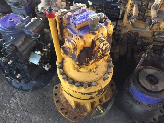 โป๊ะสวิง PC200-6 เครื่องคัมมิ้น ราคา 130,000 บาท  เก่านอกญี่ปุ่นไม่เคยใช้งานในไทย สภาพดี สินค้ารับประกัน