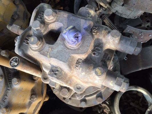 โป๊ะสวิง PC200-6 เครื่องโคมัสสุ ราคา 80,000 บาท  เก่านอกญี่ปุ่นไม่เคยใช้งานในไทย สภาพดี สินค้ารับประกัน