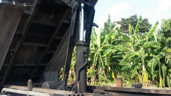 ขายกะบะดั๊มฮีโน่10ล้อ ขายกะบะดั๊มฮีโน่10ล้อ