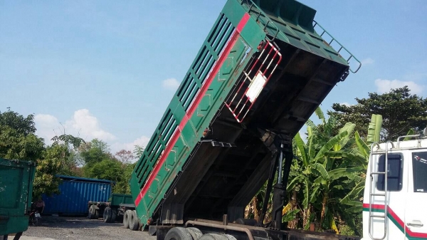 ขายกะบะดั๊มฮีโน่10ล้อ