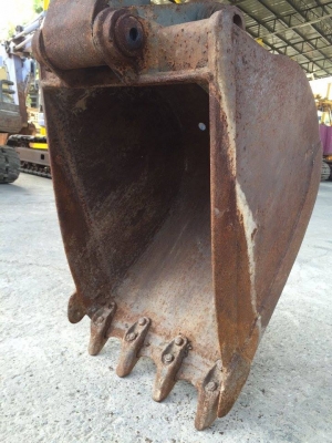 KOMATSU PC 10HT-1 เก่าใช้งานในไทย  ราคา 300,000 บาท สภาพดีพร้อมใช้งาน