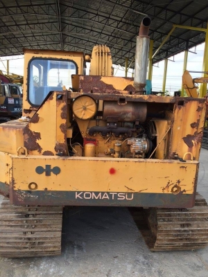 KOMATSU PC 10HT-1 เก่าใช้งานในไทย  ราคา 300,000 บาท สภาพดีพร้อมใช้งาน