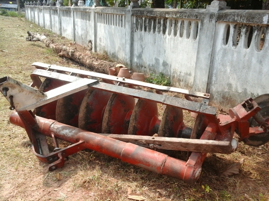 ขาย  ผานพรวน  7x26 สำหรับรถไถใหญ่หรือรุ่น m