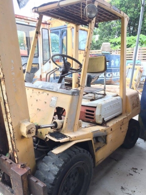 รถโฟคลิฟ TOYOTA FD30 3 ตัน ราคา 280,000 บาท  รถนอกนำเข้าจากญี่ปุ่นพร้อมใช้งาน  เอกสารแจ้งจำหน่ายใบอินวอย