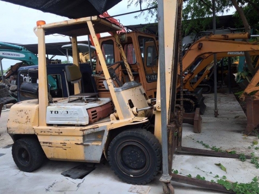 รถโฟคลิฟ TOYOTA FD30 3 ตัน ราคา 280,000 บาท  รถนอกนำเข้าจากญี่ปุ่นพร้อมใช้งาน  เอกสารแจ้งจำหน่ายใบอินวอย