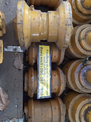 โรลเลอร์ KOMATSU PC40 นำเข้าจากประเทศเกาหลี  เหล็กหนา เกรดเอ ทน มีของพร้อมส่ง