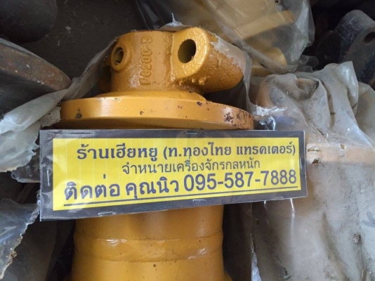 โรลเลอร์ KOMATSU PC200-3-5-6-7 นำเข้าจากประเทศเกาหลี  เหล็กหนา เกรดเอ ทน มีของพร้อมส่ง