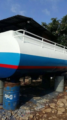 ถังสภาพสวย ทำสีทำขาใหม่เรียบร้อย เพิ่งเสร็จสดๆร้อนๆ ถังขนาด 15000 ลิตร สวย ๆ ราคา 65000.- ถังสภาพสวย ทำสีทำขาใหม่เรียบร้อย เพิ่งเสร็จสดๆร้อนๆ ถังขนาด 15000 ลิตร สวย ๆ ราคา 65000.-